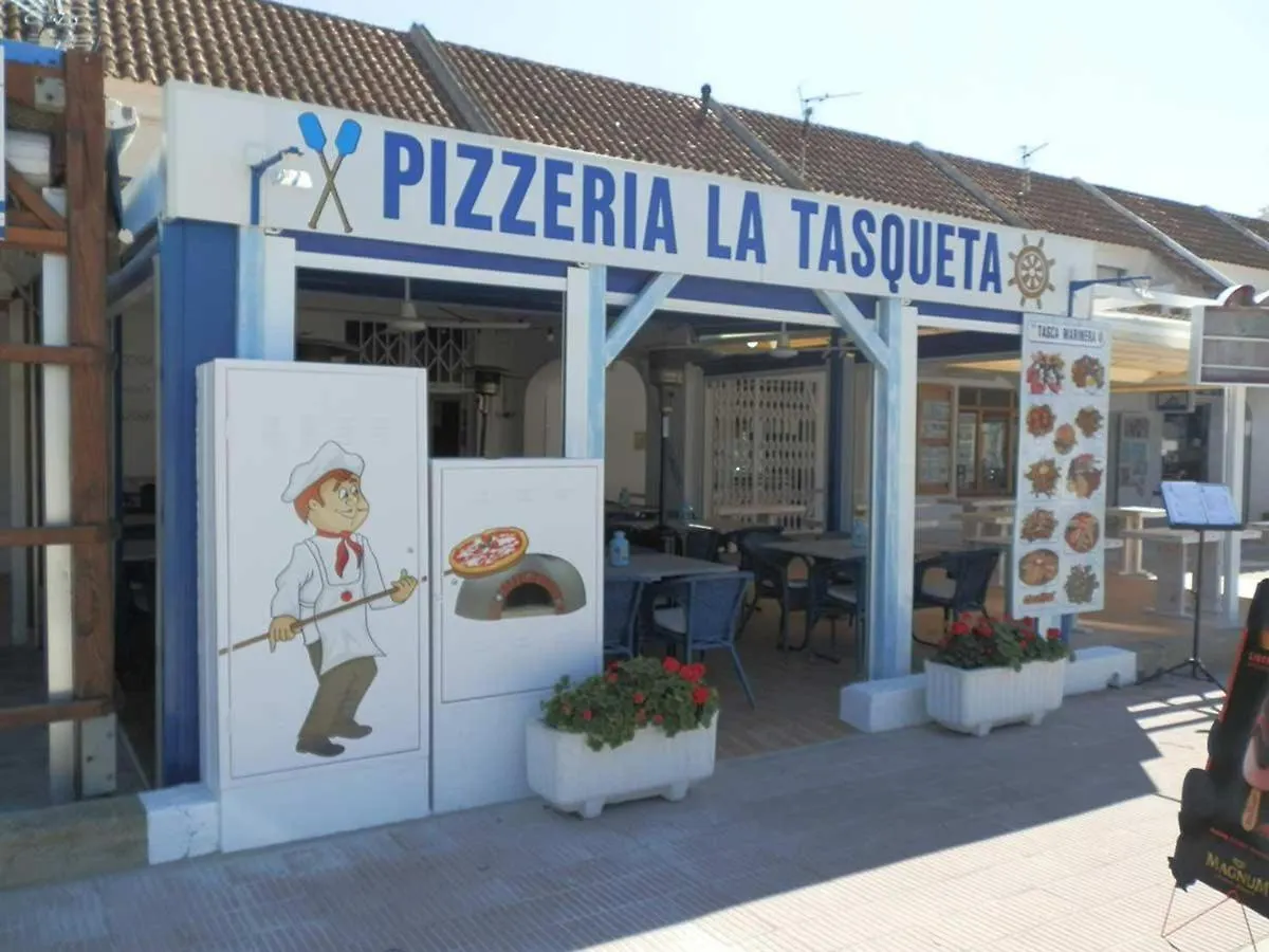 Holiday home Vacaciones Junto Al Mar: Casa Con Wifi, Admite Mascotas, Playa Cercana, A/C Opcional - Es-184-45 Riumar Spain